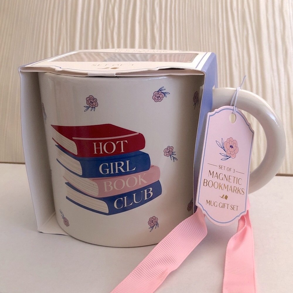 “Hot Girl Book Club” Mug Gift Set - NWT